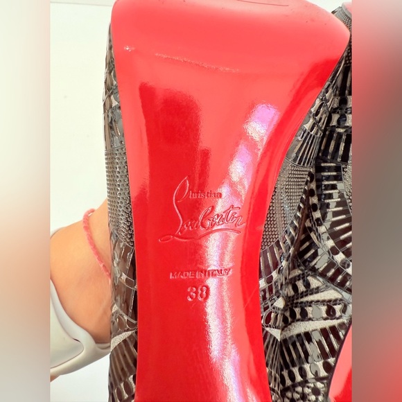 Christian Louboutin Black Patent leather Laser cutout Sullena peep toe pumps 38 - Picture 7 of 9